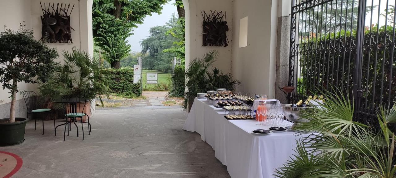 Hotel Parco Borromeo - Monza Brianza Cesano Maderno Luaran gambar