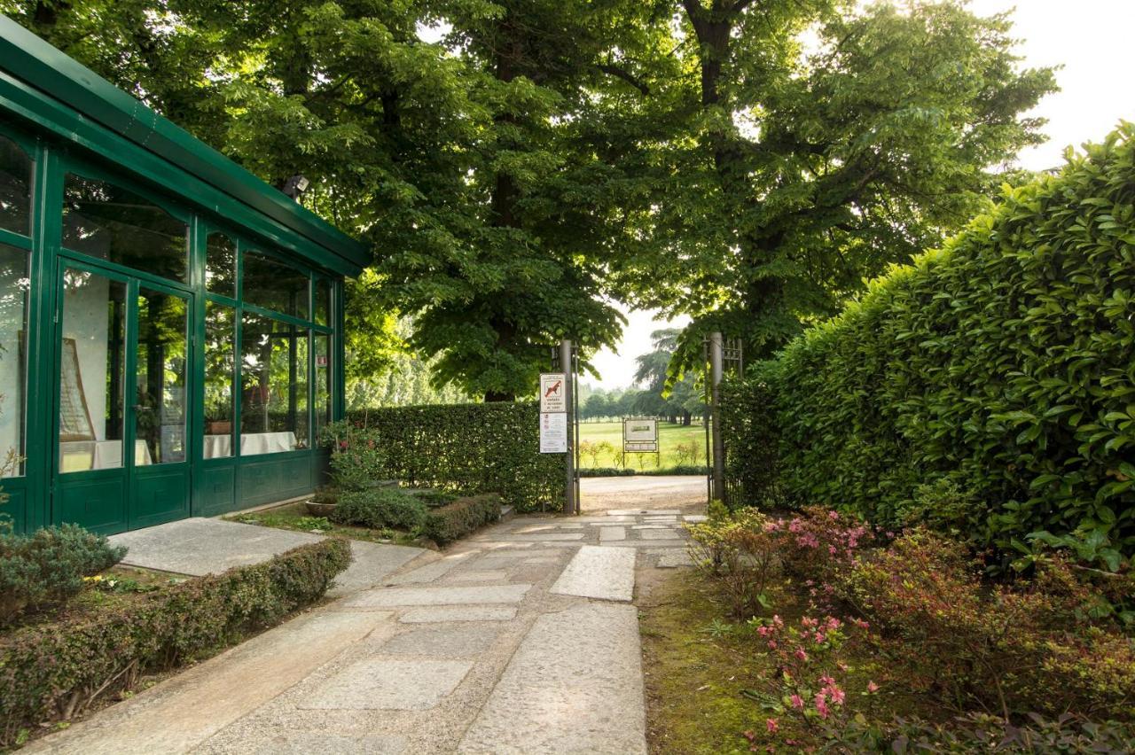 Hotel Parco Borromeo - Monza Brianza Cesano Maderno Luaran gambar